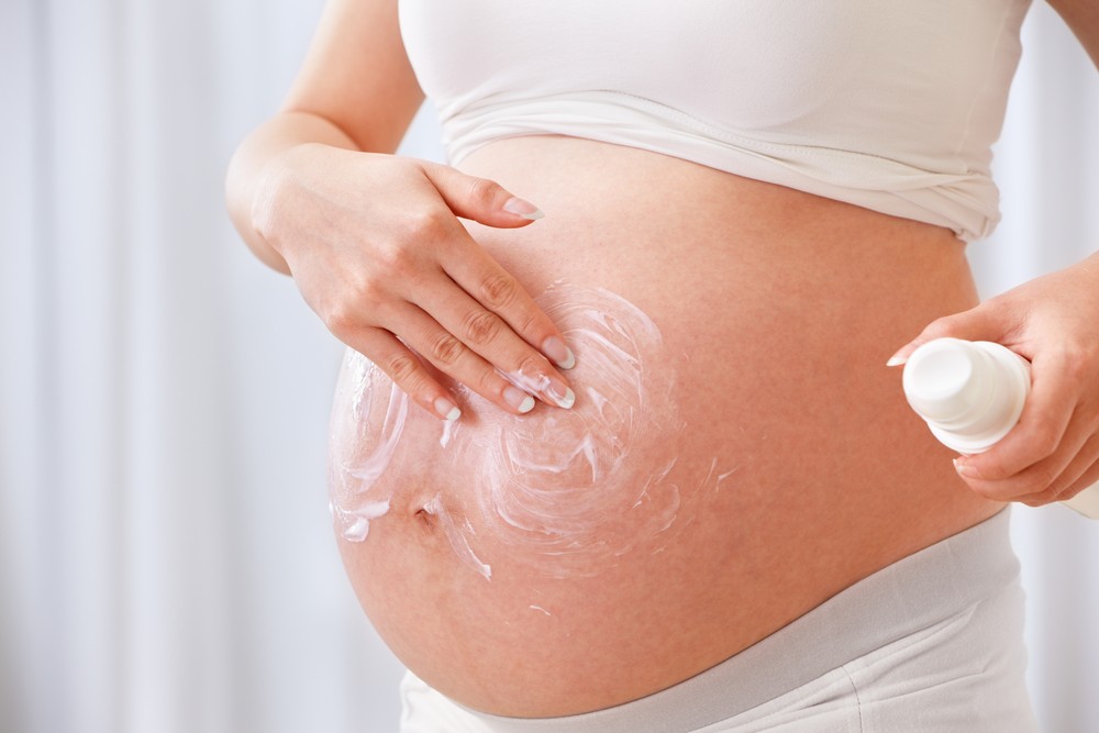 растяжки во время беременности1